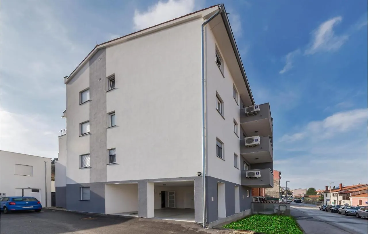 Gorgeous Apartment In Pula With Kitchen 0*,  크로아티아